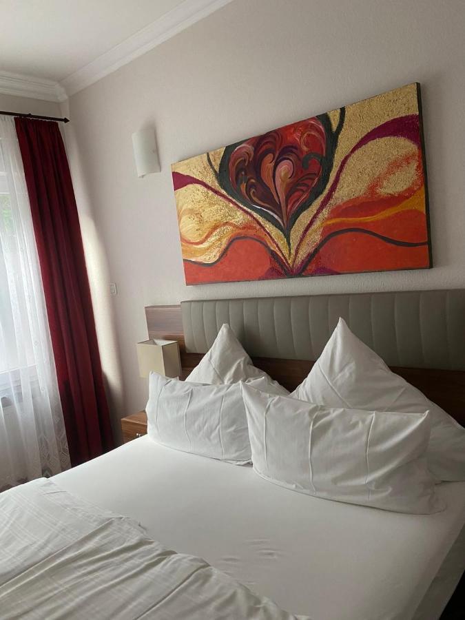 Hotel Isabella Frankfurt am Main Exterior photo